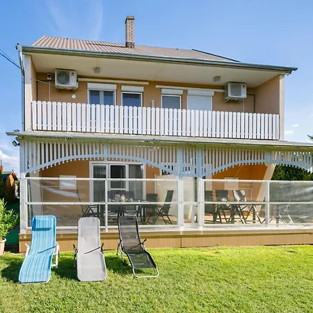 Piroska By Interhome Balatonmariafurdo